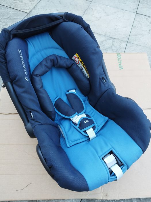 Scaun auto copii scoica Maxi Cosi Citi foarte usoara stare perfecta