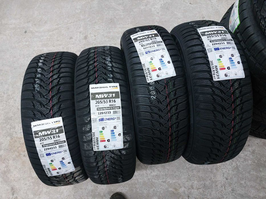 НОВИ зимни гуми MARSHAL 205/55/16 91T DOT 2724