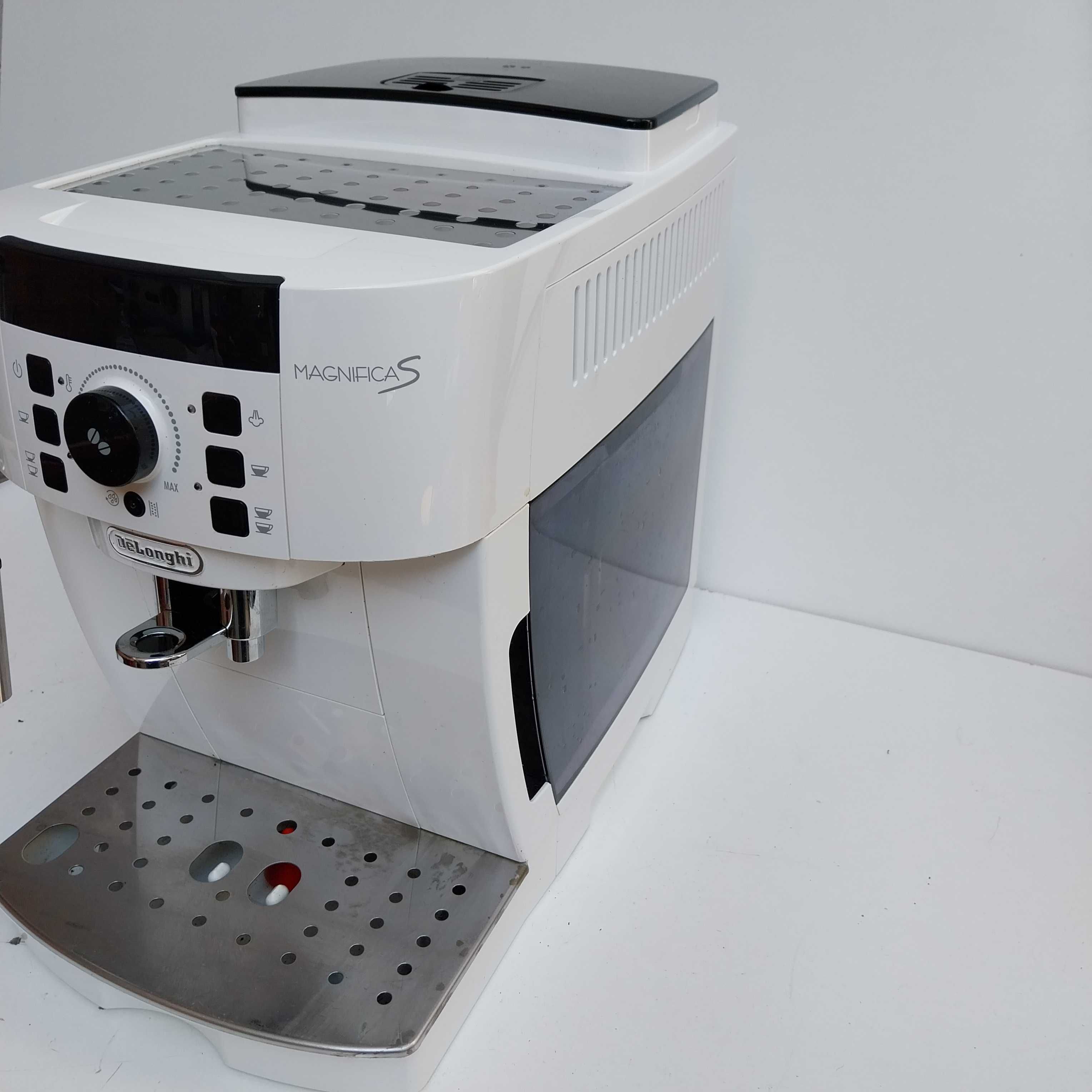 НАЙ ДОБРАТА ОФЕРТА Кафемашина Delonghi Magnifica S