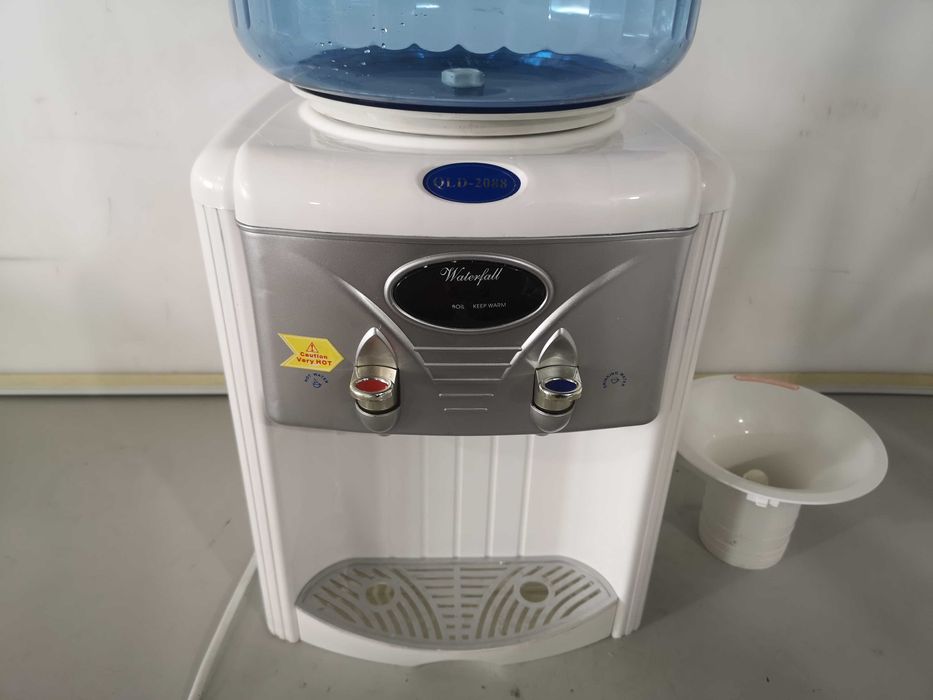 Диспенсър за вода - Waterfall 8L