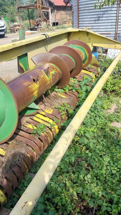 Vând masă siloz porumb si masă siloz fân John Deere