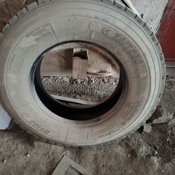 Продам б.у. шины r 22