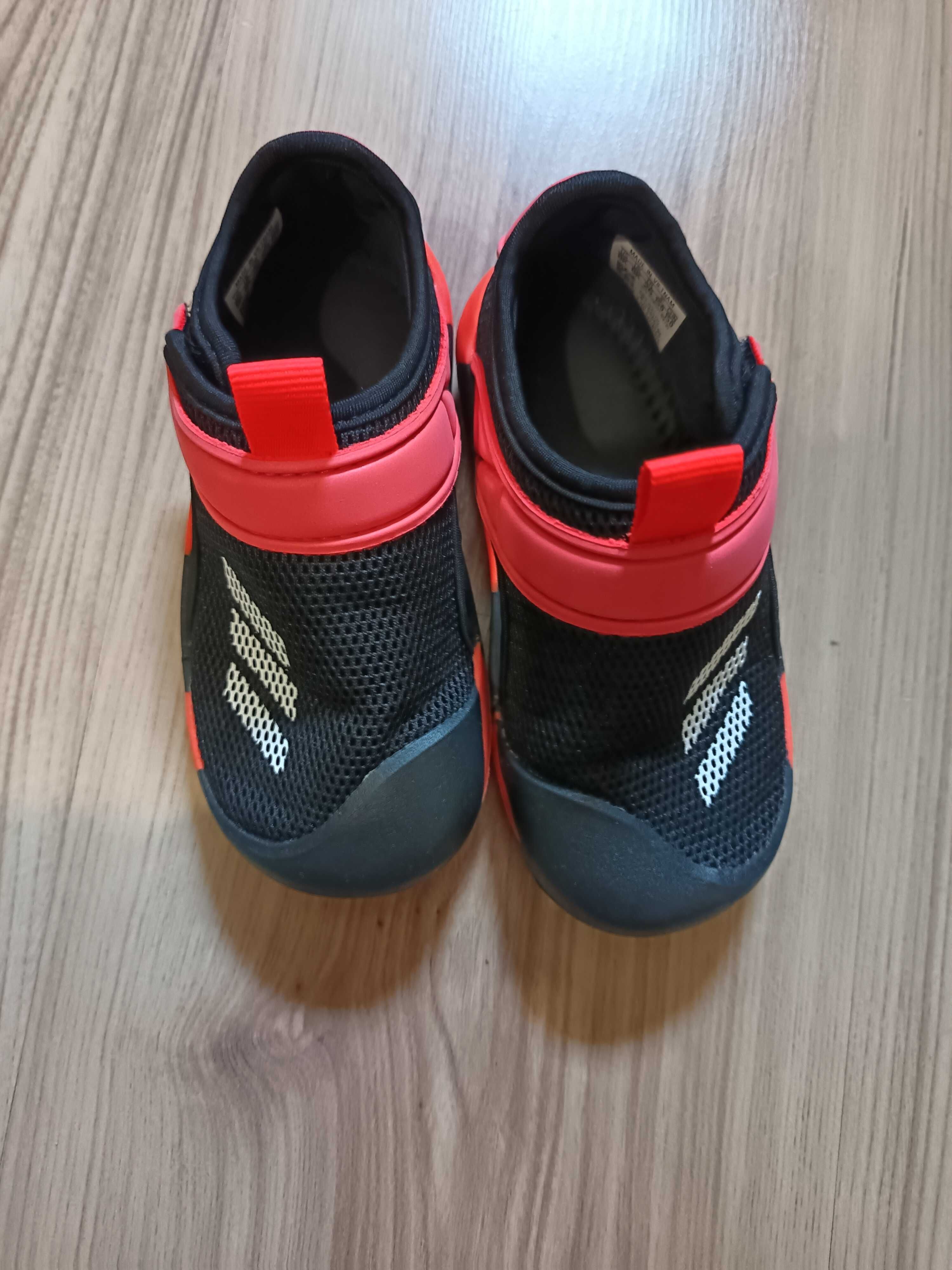 Adidas детски сандали, 26 номер