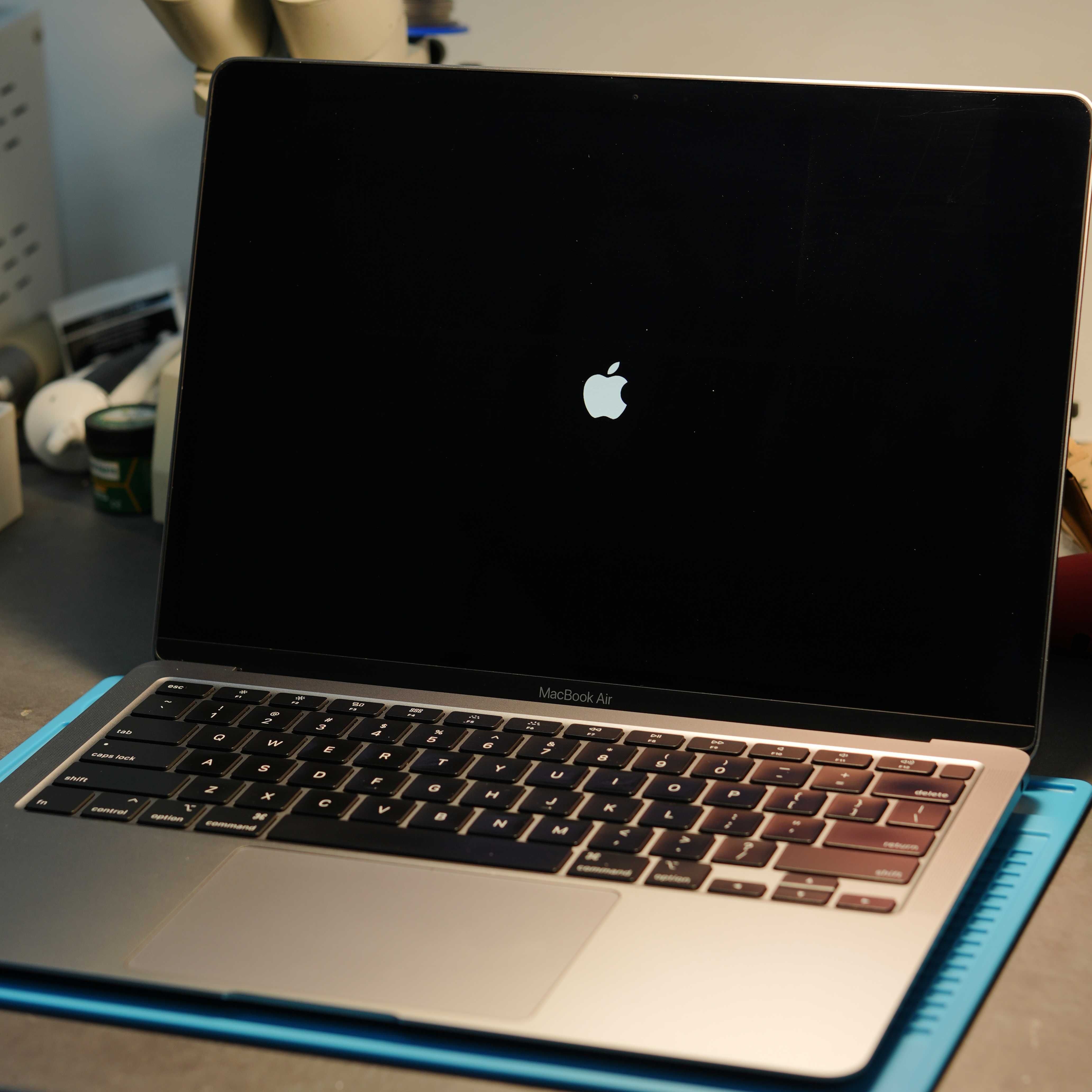 Service reparatii laptop, calculatoare  Bucuresti/Curatare laptopuri