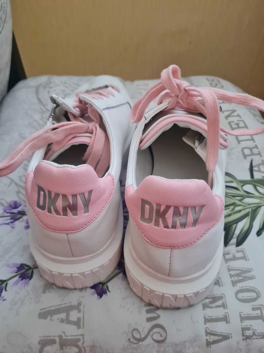 Дамски обувки DKNY