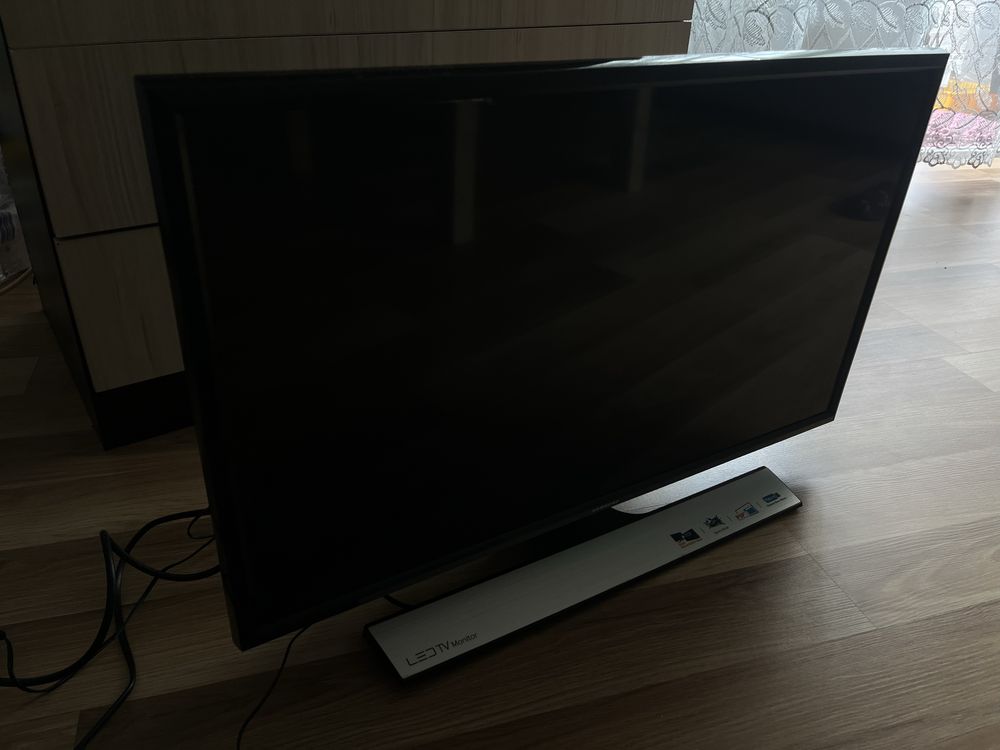 Телевизор Samsung