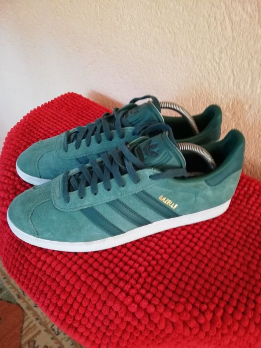 Adidas Gazelle nr 44 piele întoarsă