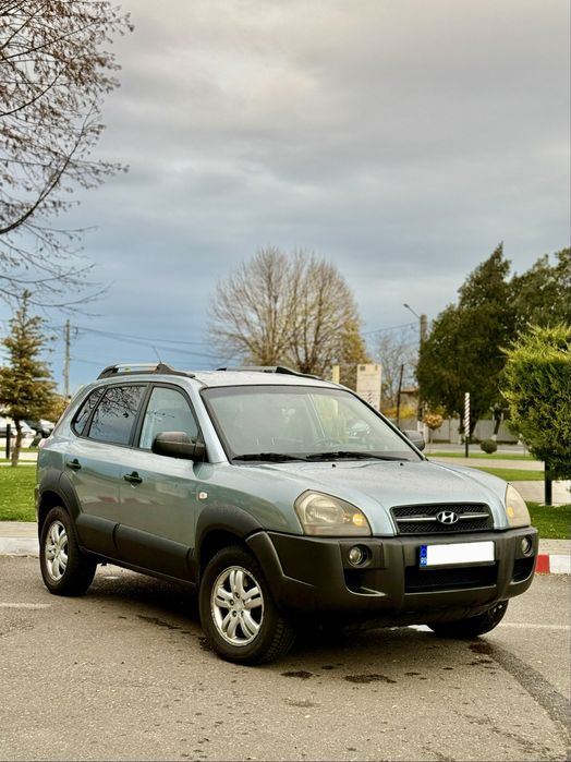 Vand Hyundai Tucson 2.0 2008 / Impecabil / Rate