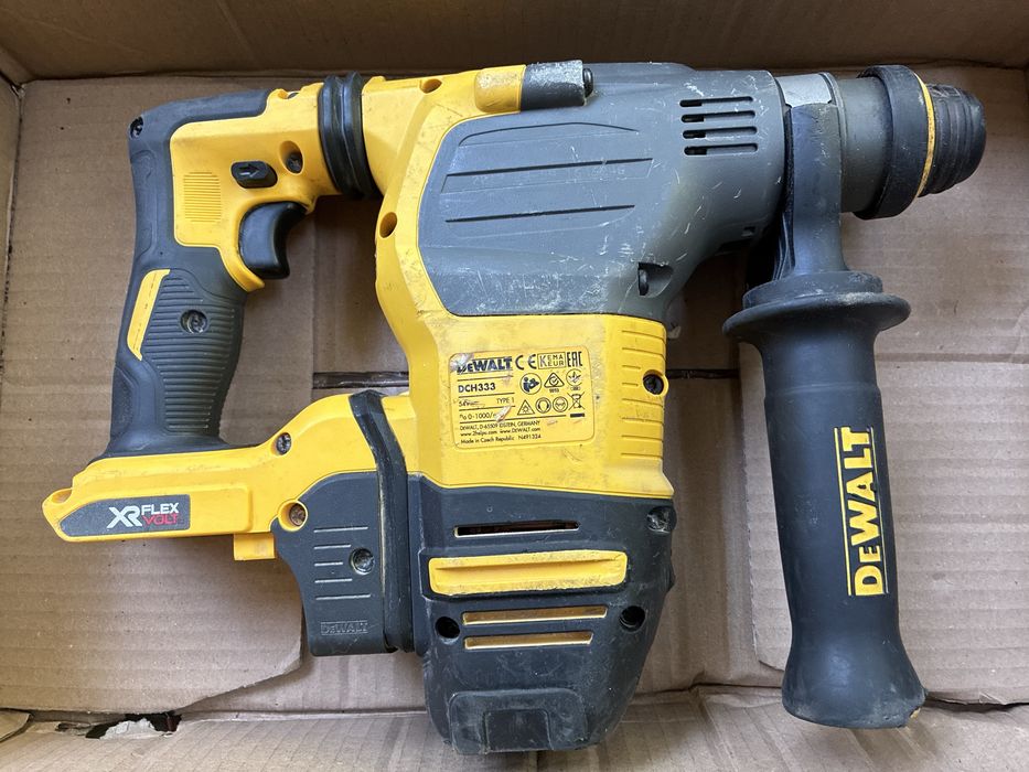 Безчетков перфоратор къртач Dewalt DCH333 Flexvolt 54V