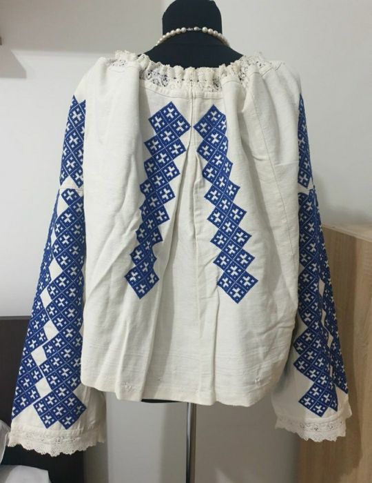 Ie veche autentica traditionala