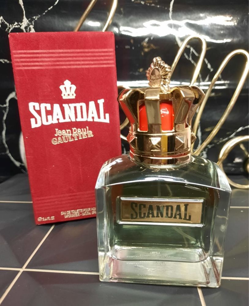 Parfum scandal nou