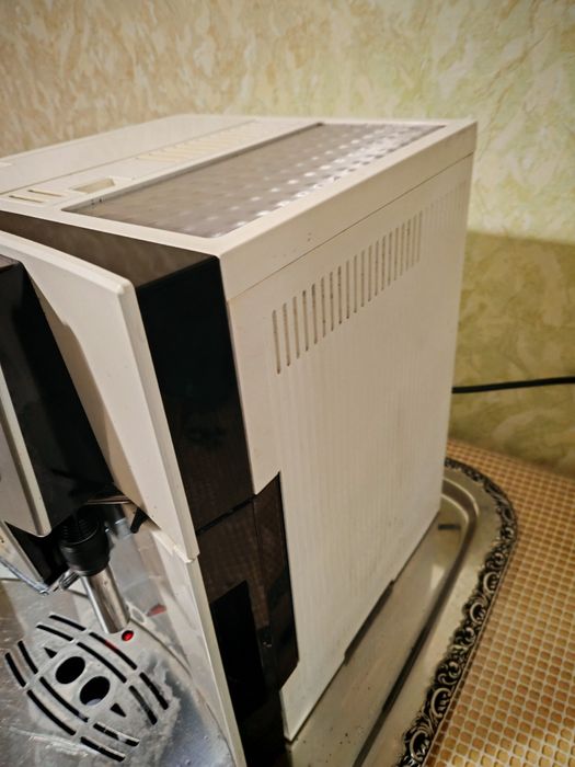 Delonghi ESAM 5450 Perfecta Plus