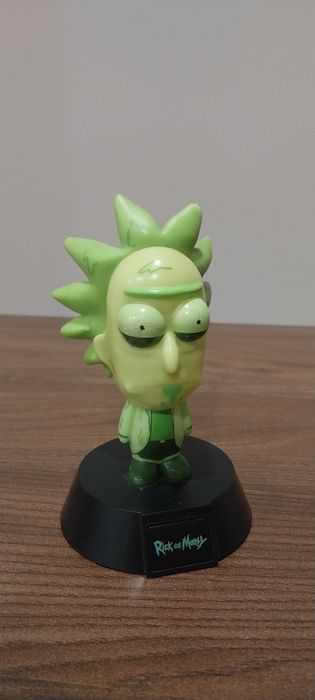 Продам токсичного рика