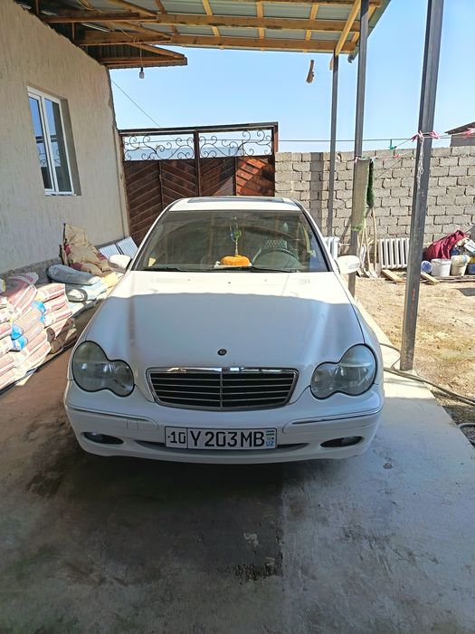 Mercedes Benz w203 sotladi srochni
