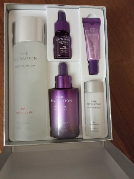 Набор уходовой косметики Missha