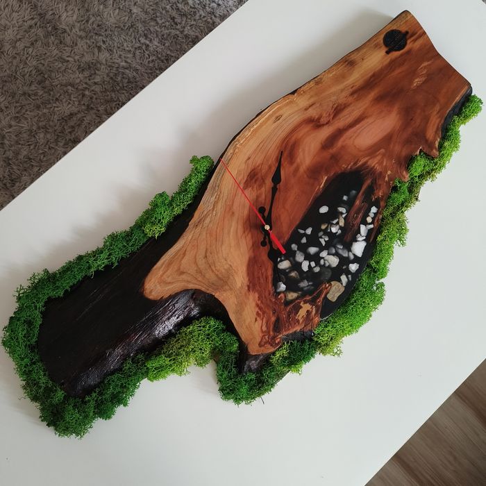 Ceas decorativ hand made lemn masiv licheni