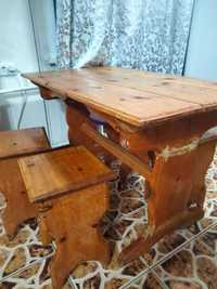 Стол кухонный деревянный с табуретками