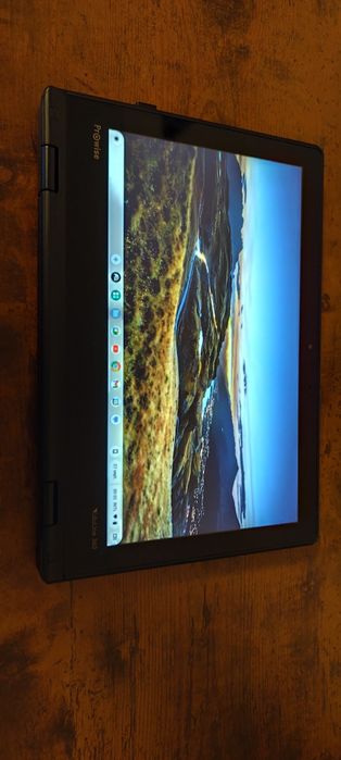 Tableta -Laptop touchscreen chromebook
