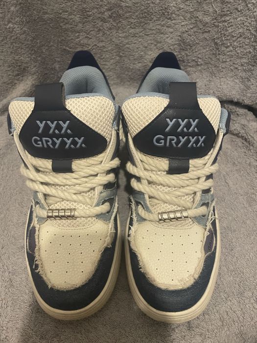 Adidași Gryxx numărul 42 pentru bărbați