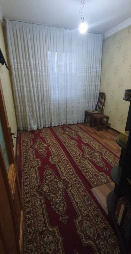 Stident Qizlar Bollar 6 tagacha