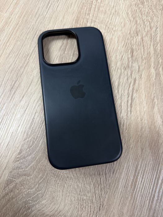 Оригинален калъф за iphone 16 pro