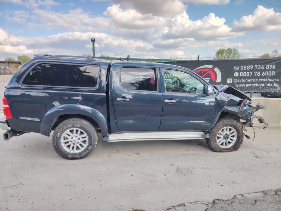 Тойота Хайлукс 3.0д 171 к.с. / Toyota Hilux 3.0d 171 hp НА ЧАСТИ