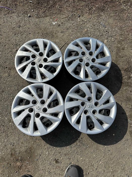 Штампованные диски от Hyundai Elantra R15 (оригинальные, не китайские)