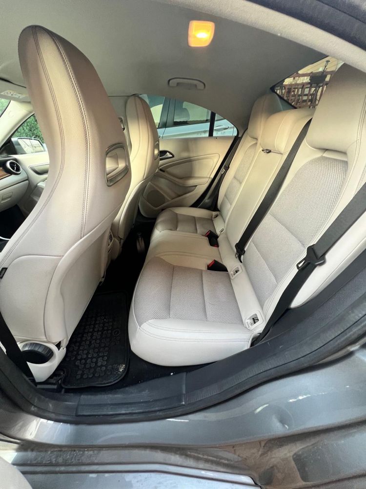 Mercedes CLA 200