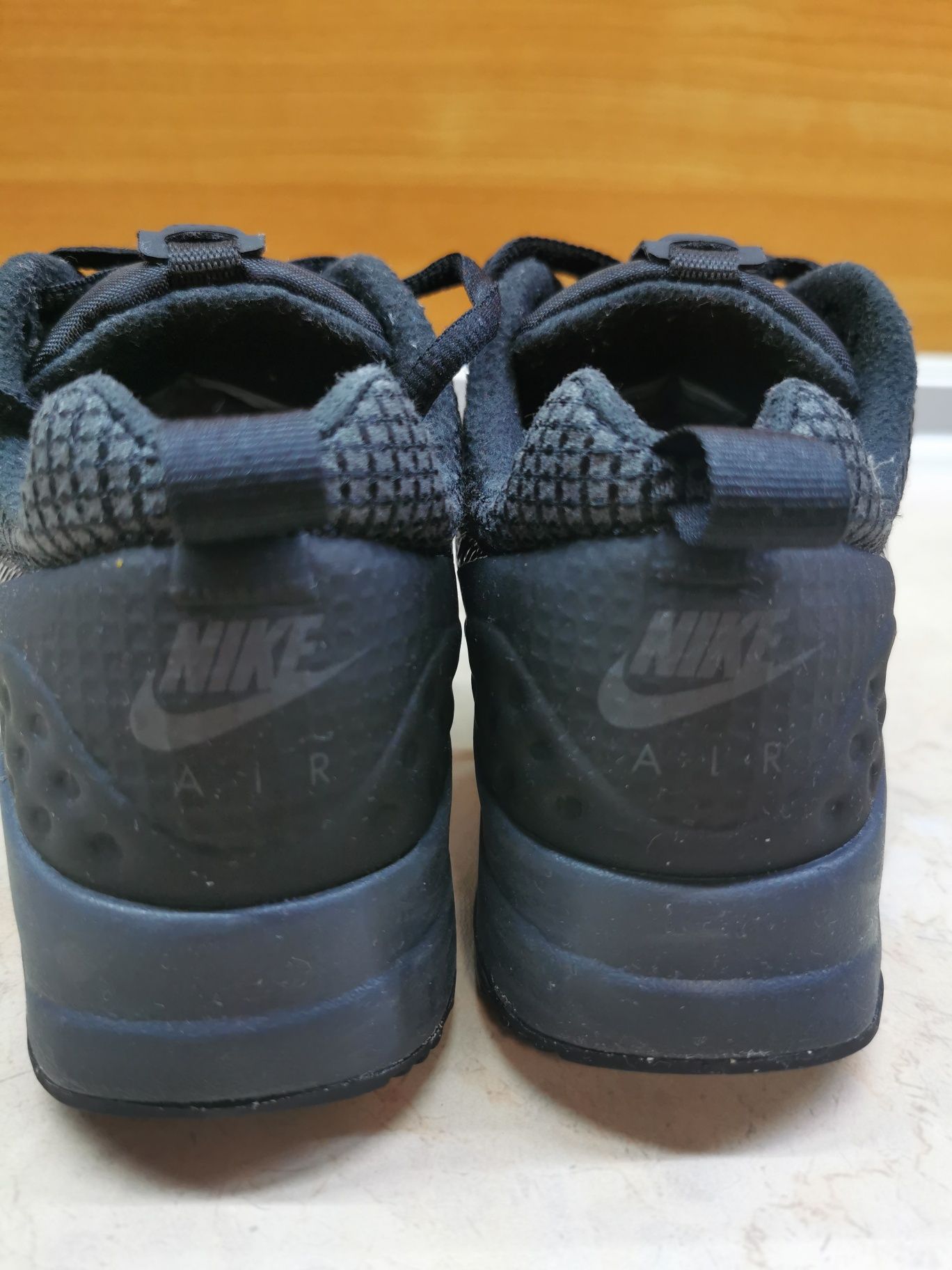 Оригинални Nike Air Max Motion LW SE размер 36