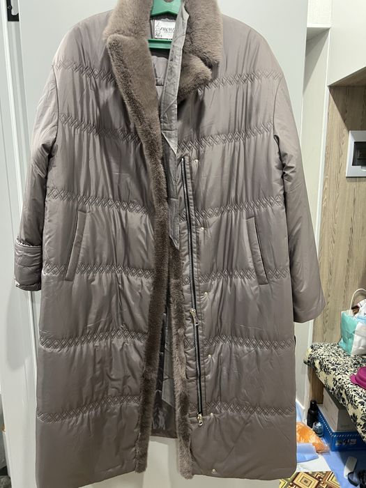 Продам зимнее пальто. Новое. Турция. Размер 52-54