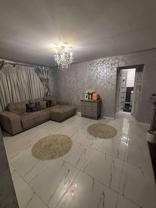 Apartament de închiriat