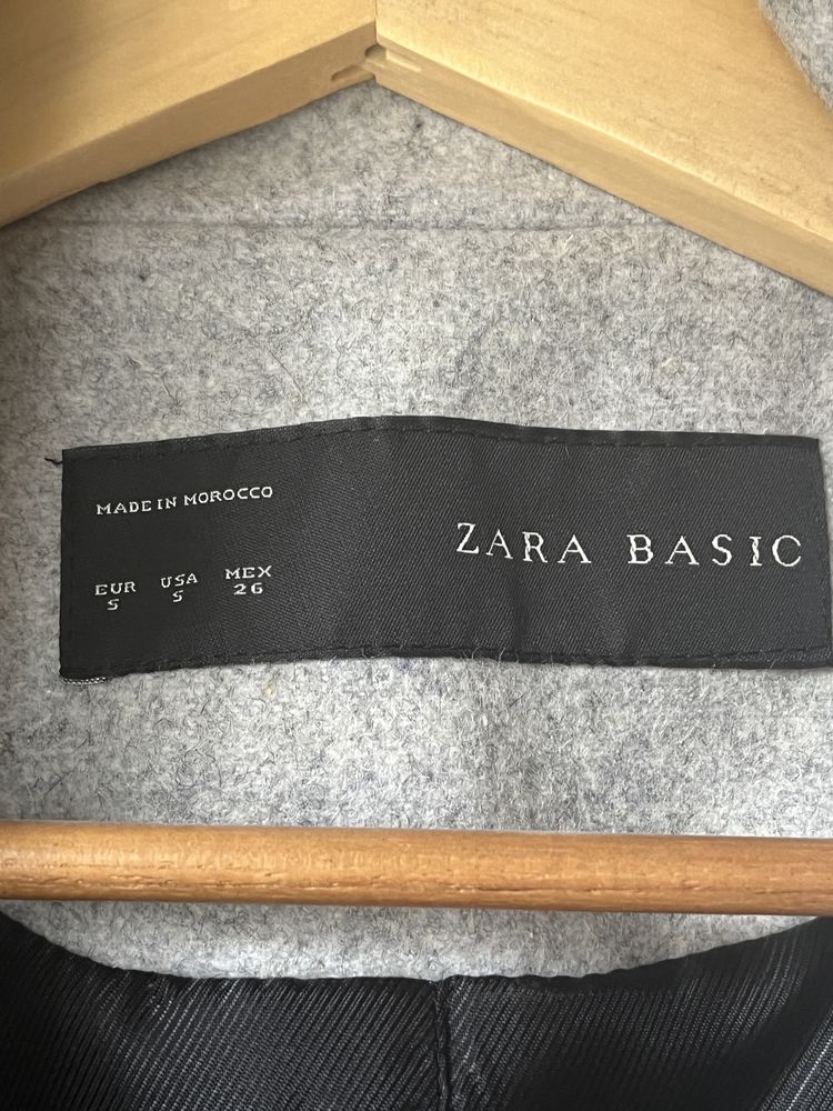 ZARA Палто, размер С