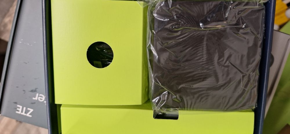 Smart TV Box ZTE ZXV10 Yettel TV Android