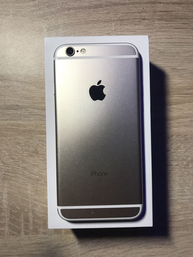 IPhone 6s gold 64gb, чисто нова батерия