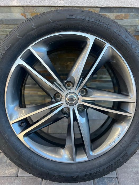 Roata aliaj 235/50/19 Nissan