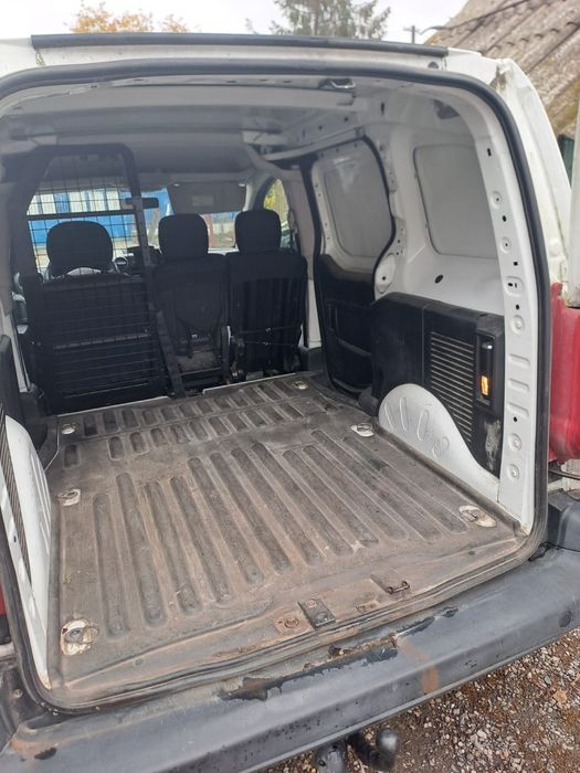 Vând Peugeot Partener 1.6 Hdi