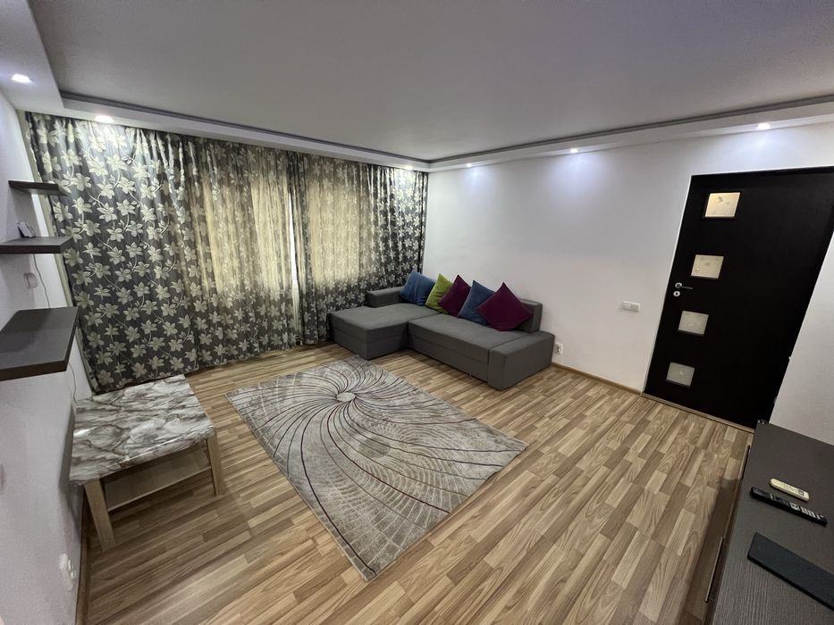 Inchiriere apartament .