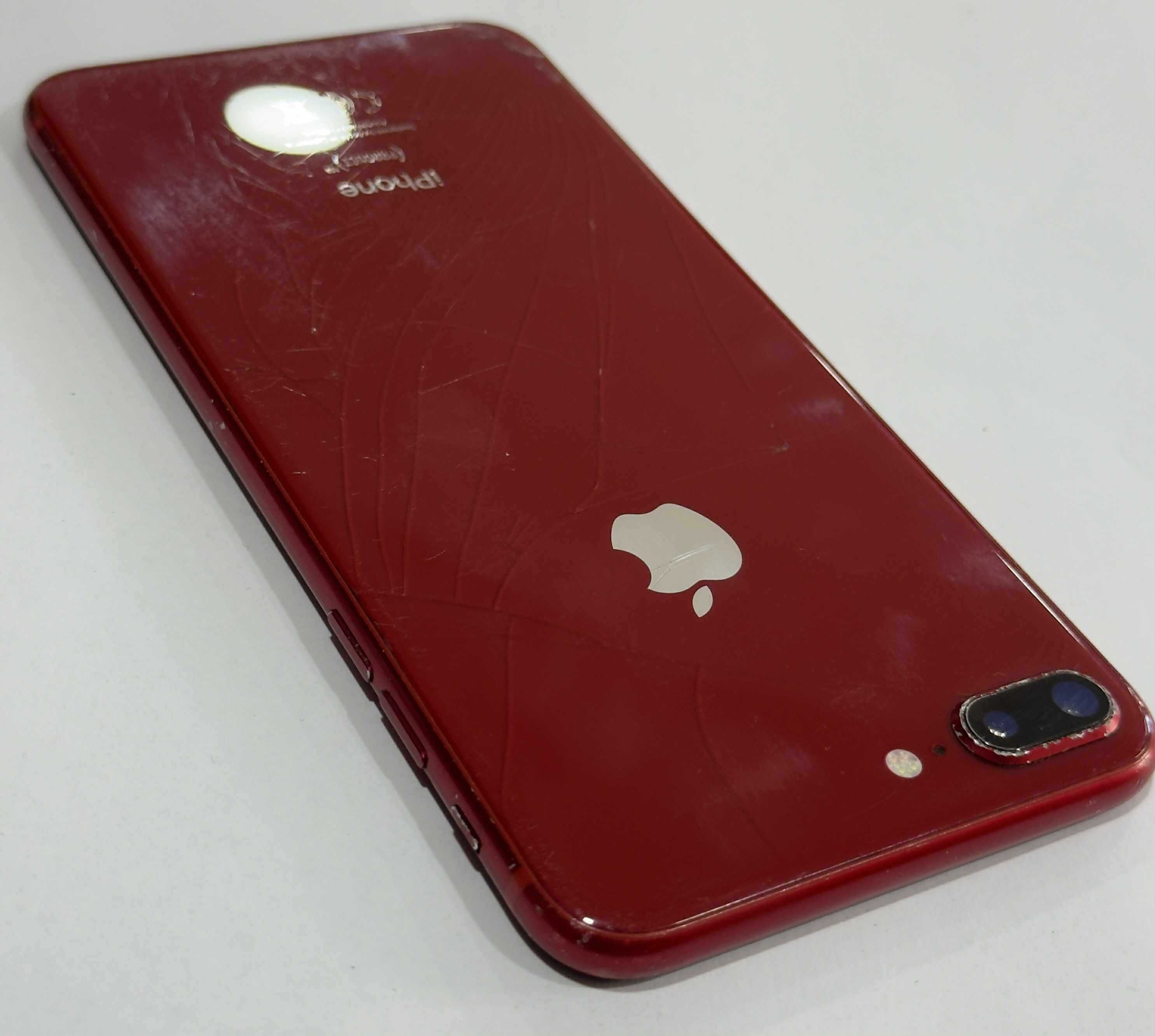 Продавам  iPhone 8 Plus 64GB 100%battery
