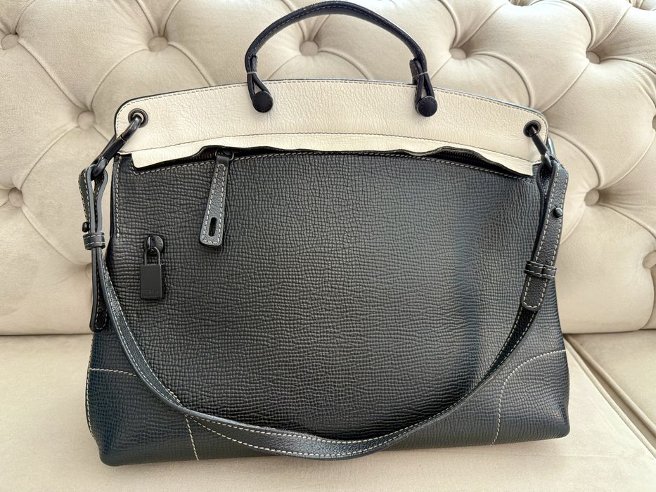 Чанта Furla естествена телешка кожа