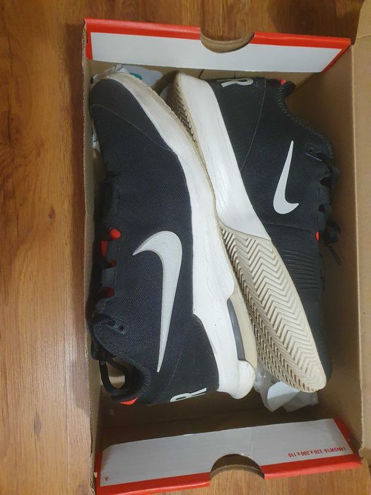 Air max Nike маратонки