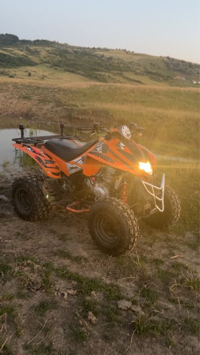 Vând atv 300cc impecabil!!