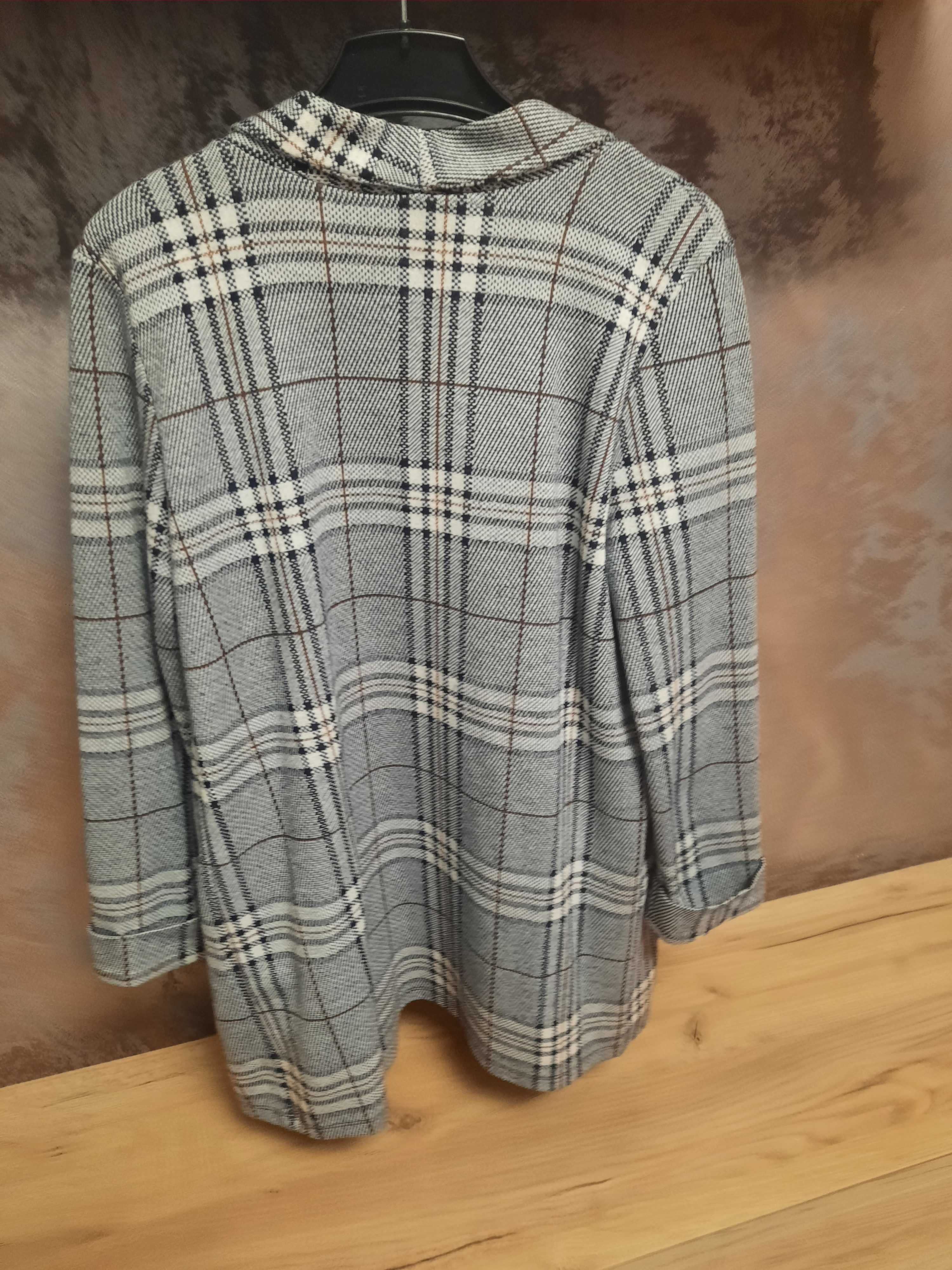 Sacoul damă casul, marca Mariguita, mărimea M