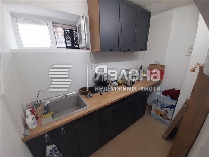 Продава се Магазин в Варна, Червен площад - 101 кв.м за 2575 €/кв.м - Снимка #7