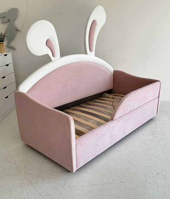 Krovat Krovat Krovat