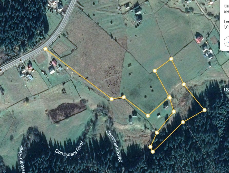 Teren investitie pe malul râului