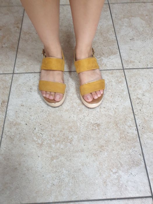 Sandale casual talpă medie