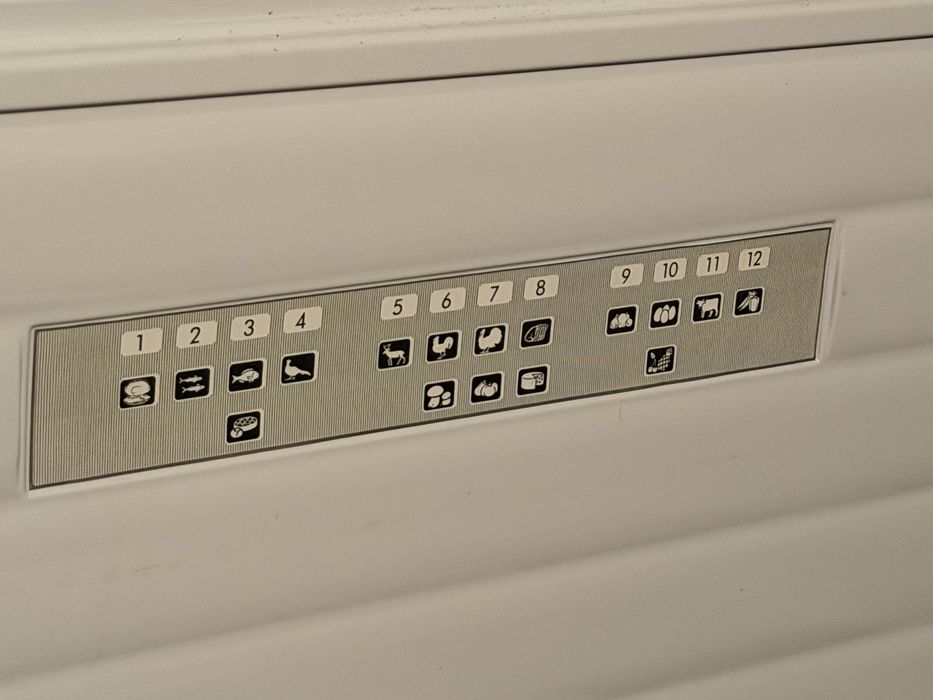 Хоризонтален фризер