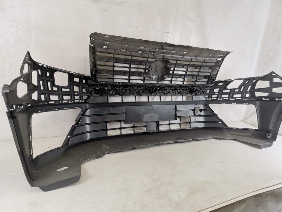 Предна броня с радиаторна решетка Volkswagen VW Crafter 2 / Volkswagen