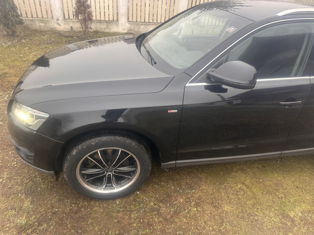 Vand Audi Q5 2.0 2011