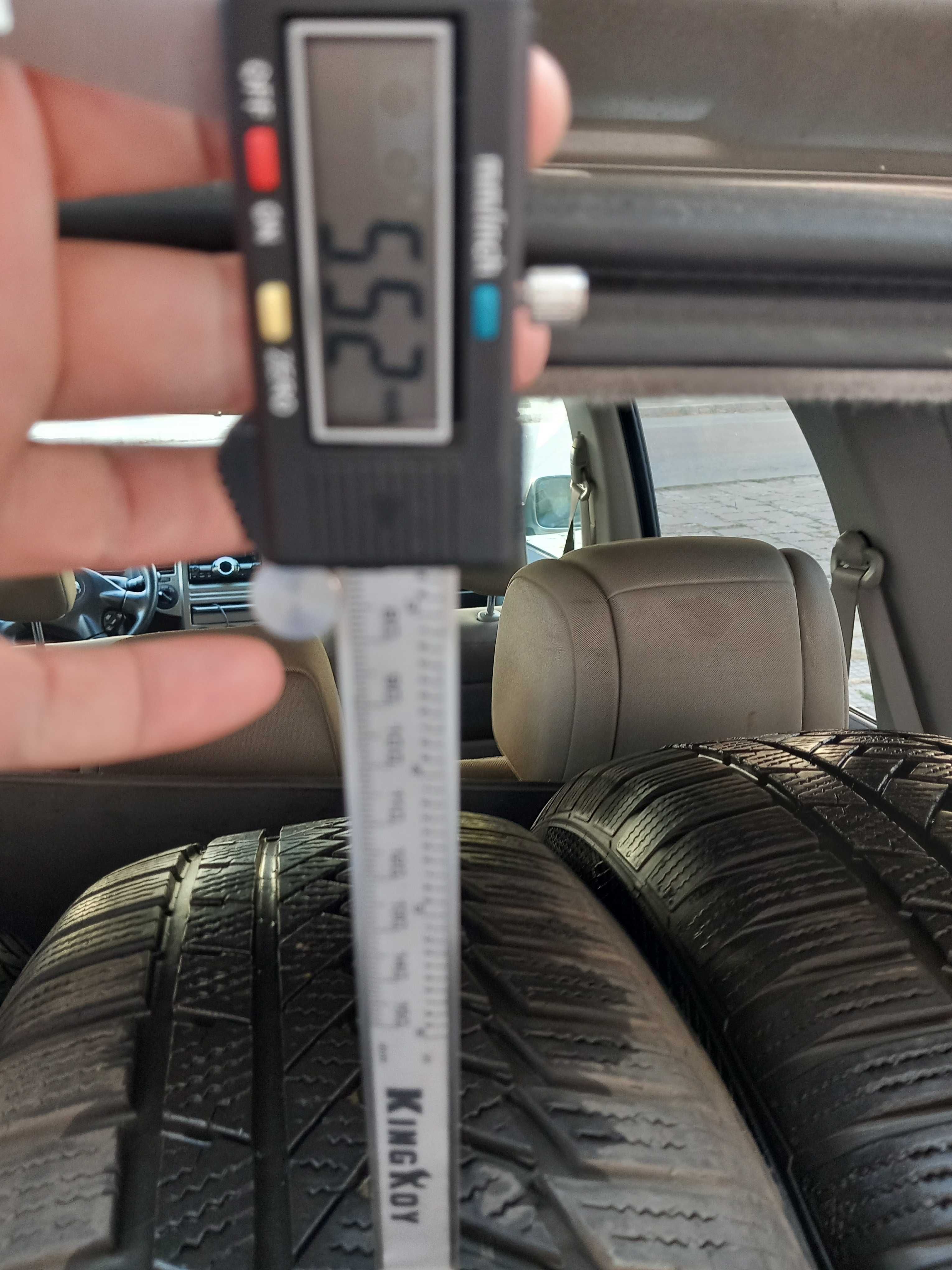 215/65 R 16 Goodyear,Continental